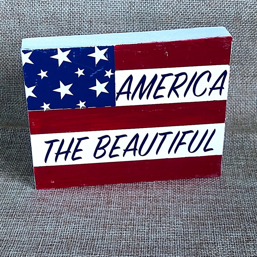 HANDCRAFTED TIERED TRAY DECOR/MINI WOOD SIGN/AMERICA THE BEAUTIFUL FLAG SIGN